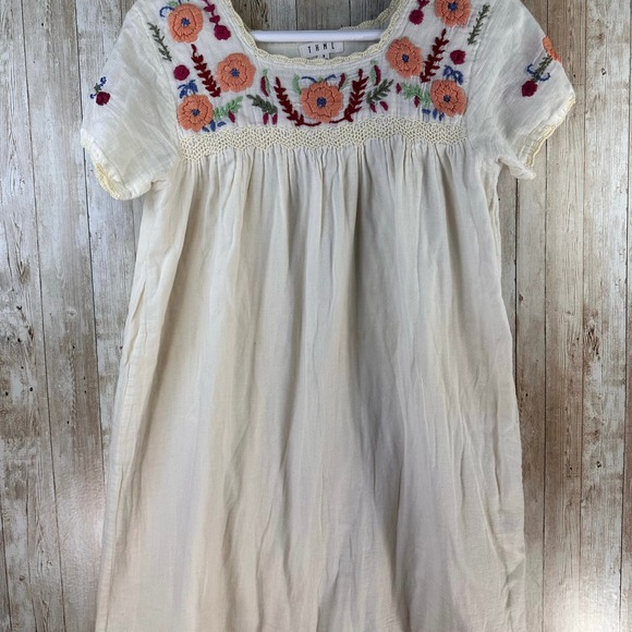 THML  Dress S Ivory Embroidered Floral Square Neck Crochet Trim Pullover *flawed - Picture 1 of 9